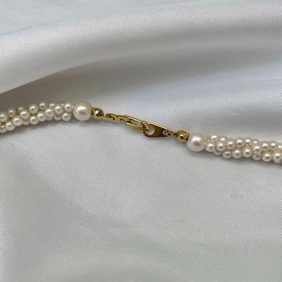 Vintage Cream White Strand of Faux Pearl Twisted Rope Necklace - Picture 5 of 5